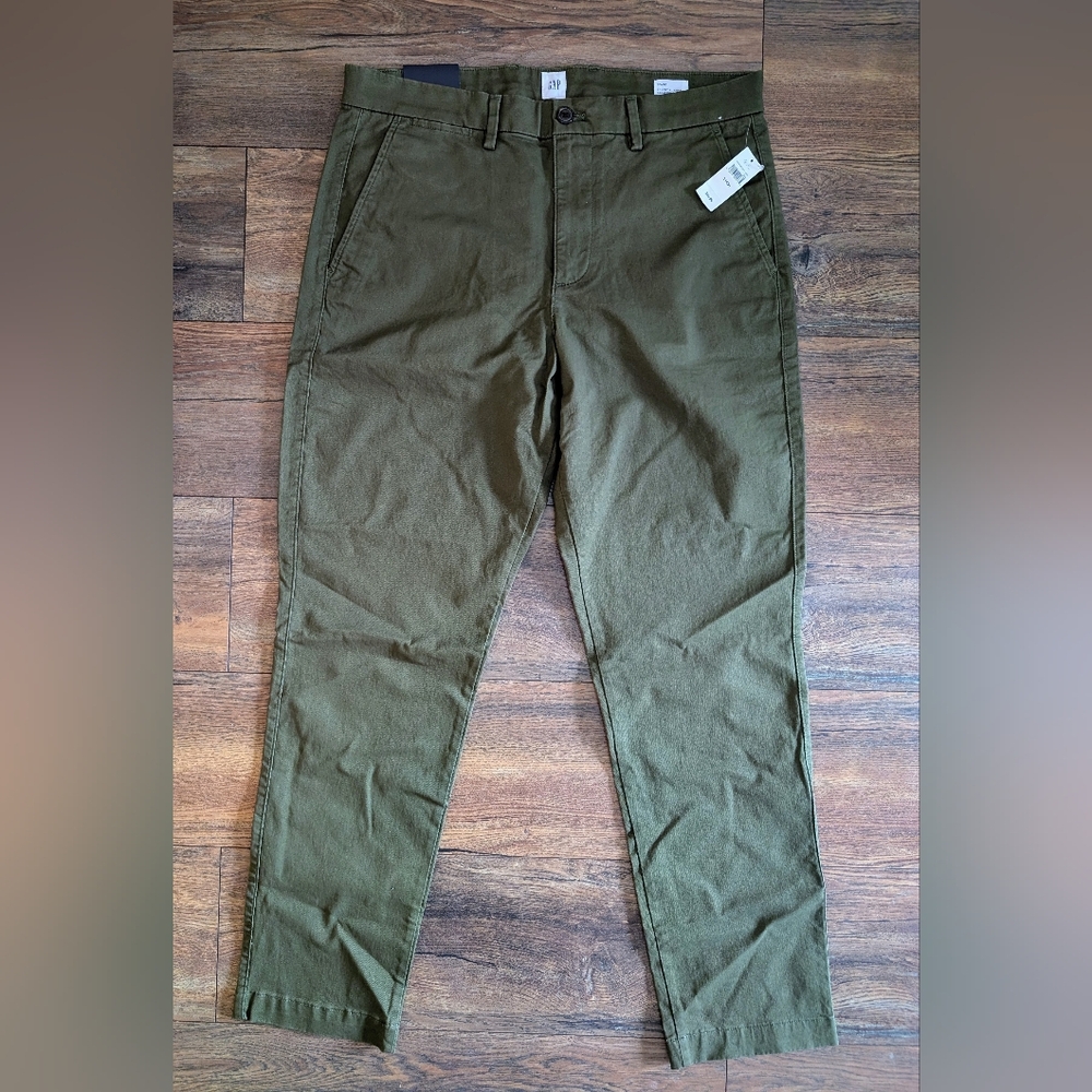 Men's Gap Olive Green Chino Pants 33x30